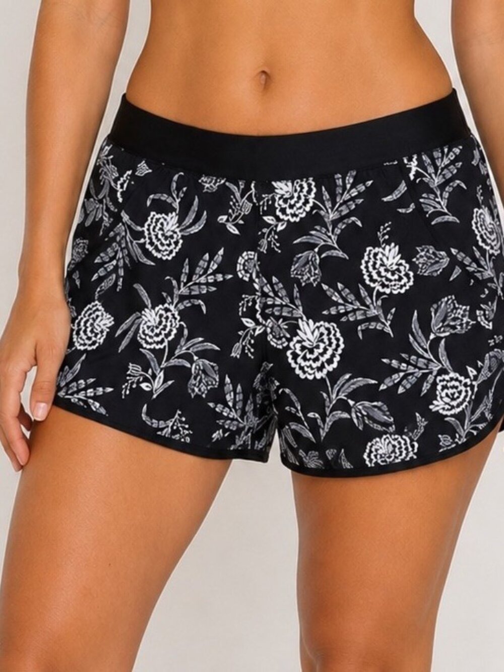 Lands End Womens Size 14 Petite Black Quick Dry Elastic Waist Swim Shorts NEW